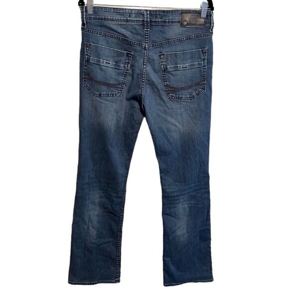 Calvin Klein- Women’s Dark Wash Boot Cut 99% Cotton Jeans, Size 32 - Picture 5 of 11